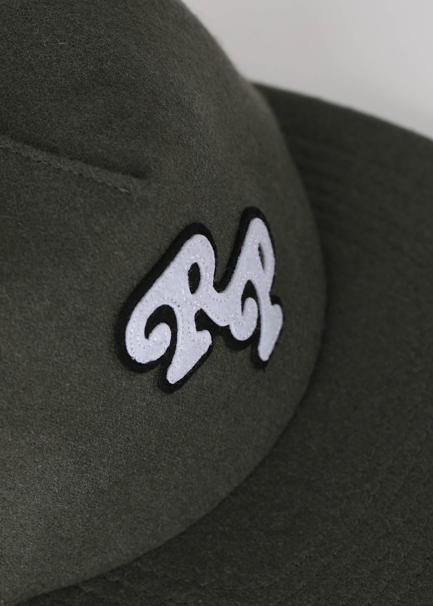 SCHOLAR WOOL CAP : OLIVE