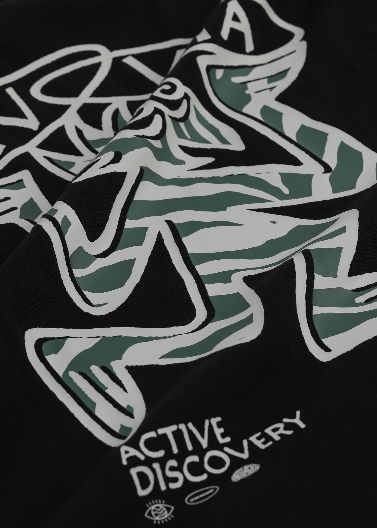 COLOSSAL LS T-SHIRT : BLACK
