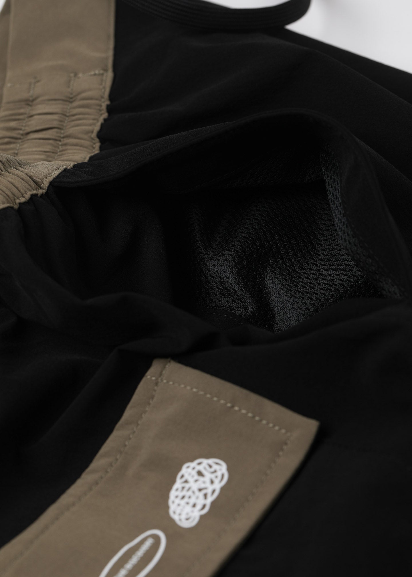 DAILY RIDE SWING FOUNDATION SHORT : WASHED BLACK GREEN