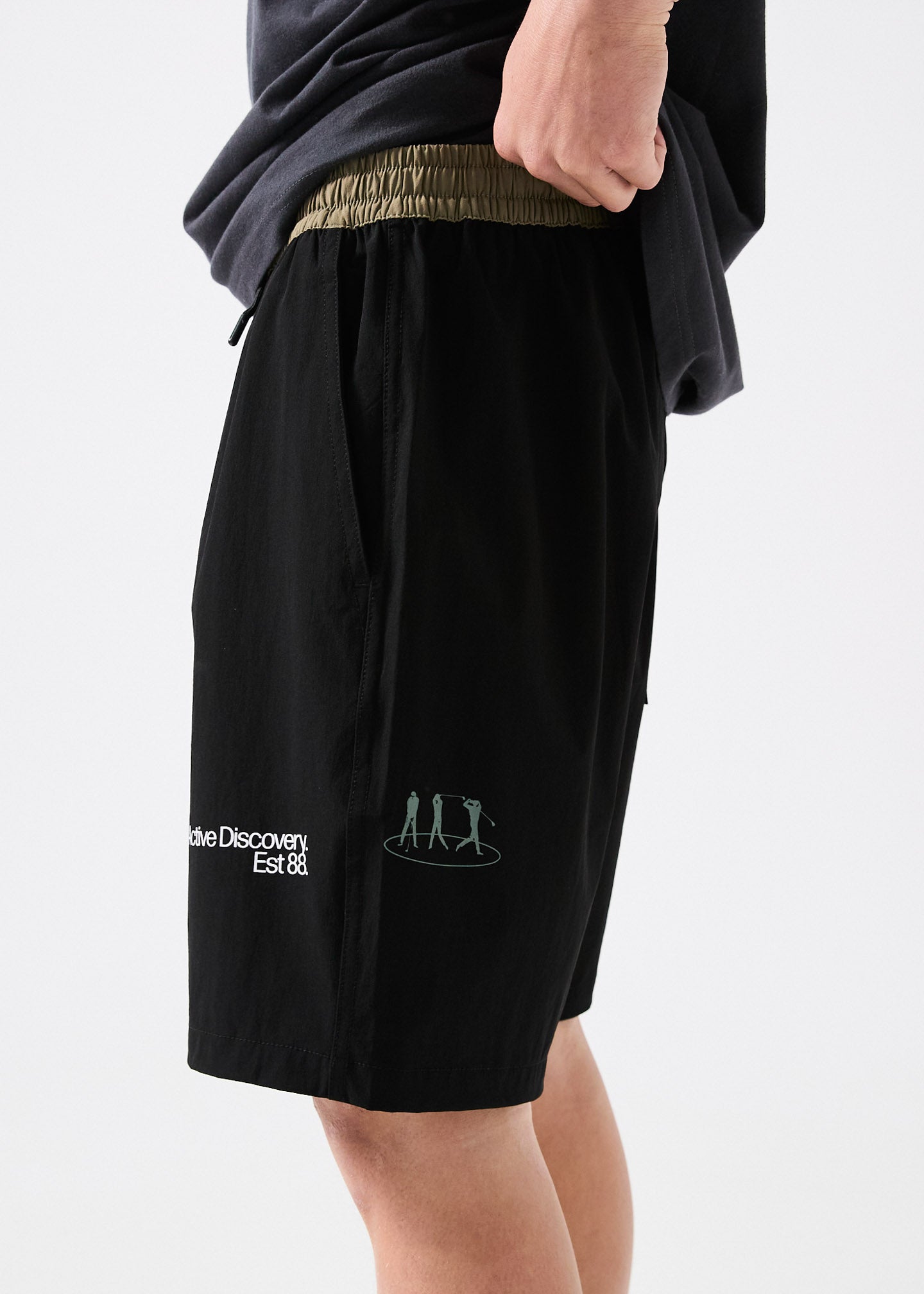 DAILY RIDE SWING FOUNDATION SHORT : WASHED BLACK GREEN