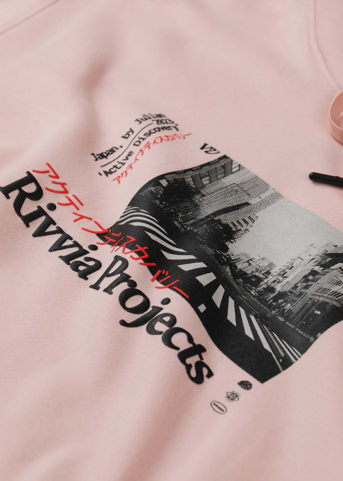 GLOBAL TOUR HOOD : BLUSH