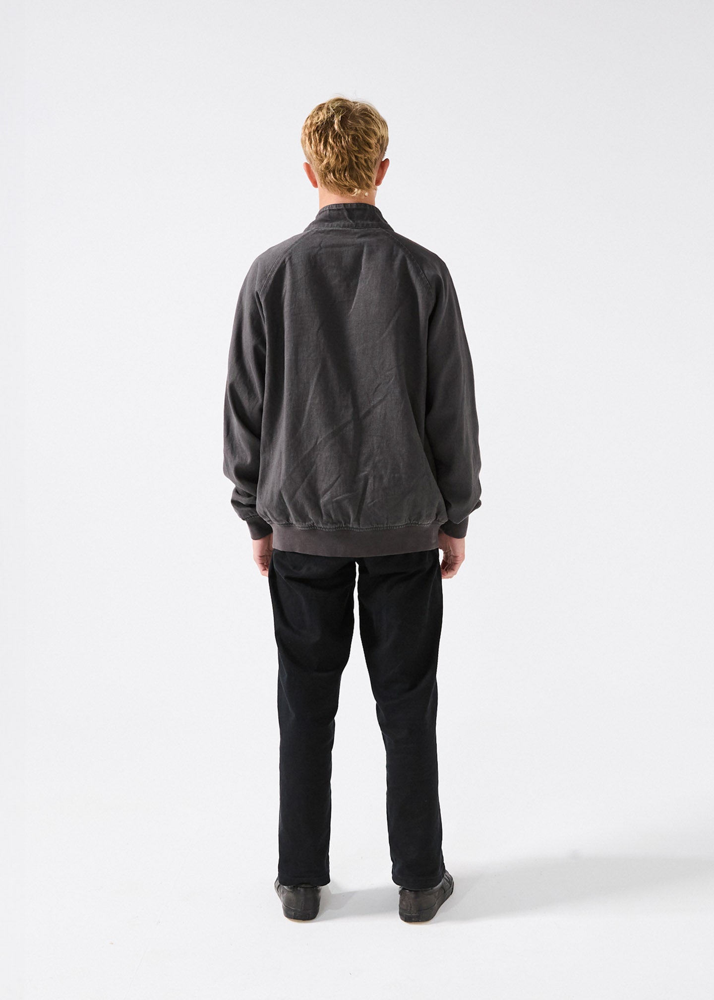 VV CLUB JACKET : CHARCOAL