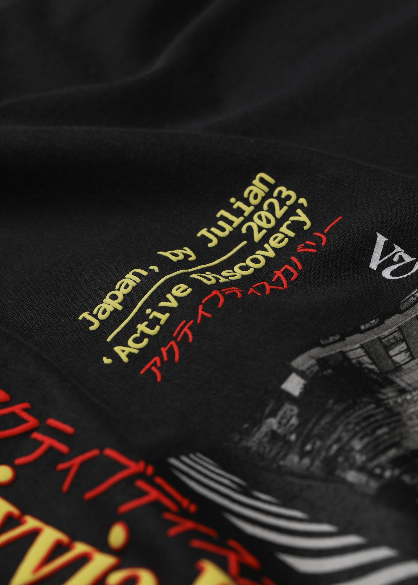 GLOBAL TOUR T-SHIRT : PIGMENT BLACK