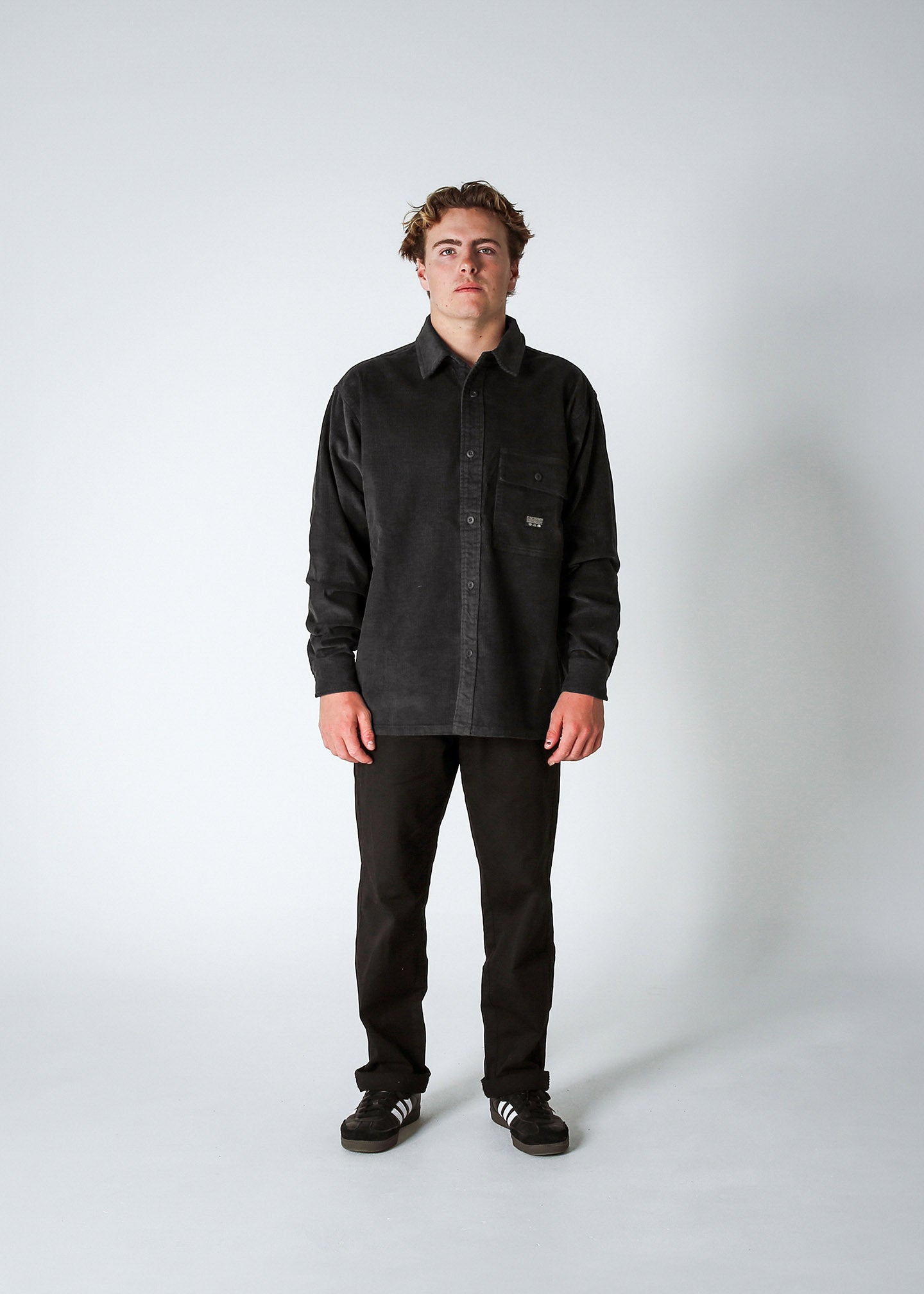 OFF TRACK CORD LS SHIRT : CHARCOAL