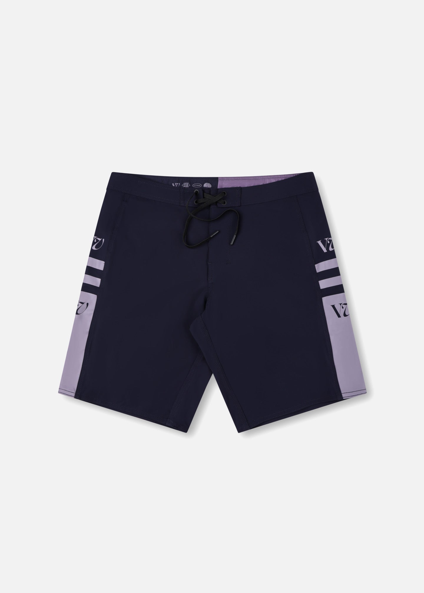 DISCLOSURE 19' TRUNK : PALE PLUM
