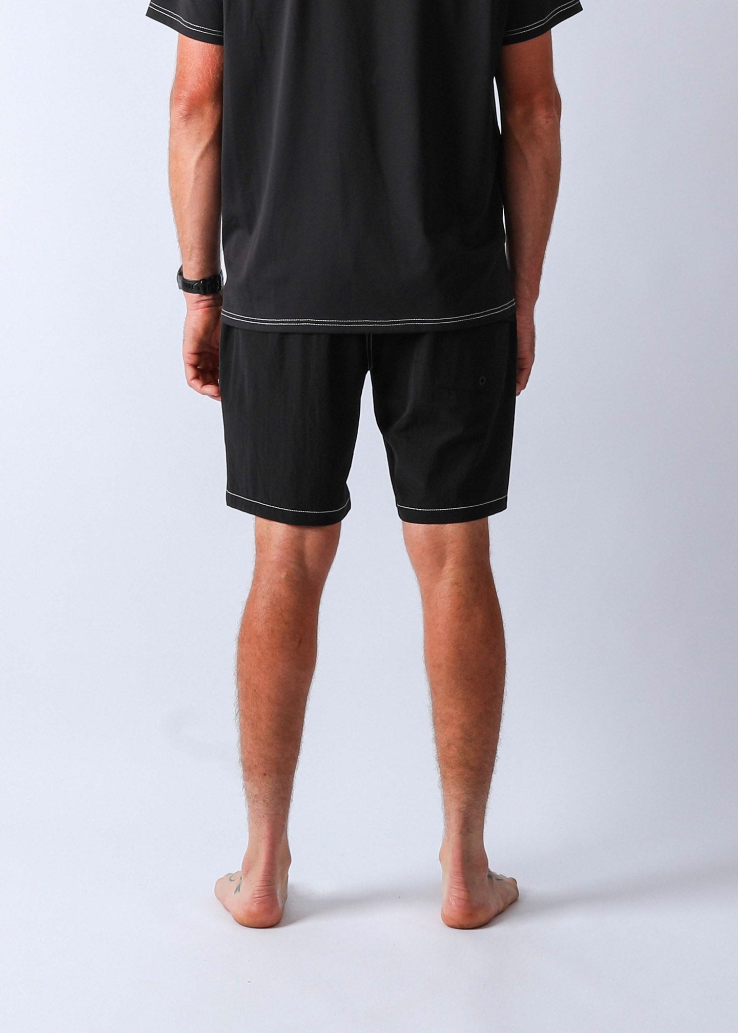 CONTRAST DAILY RIDE SHORT : BLACK WHITE