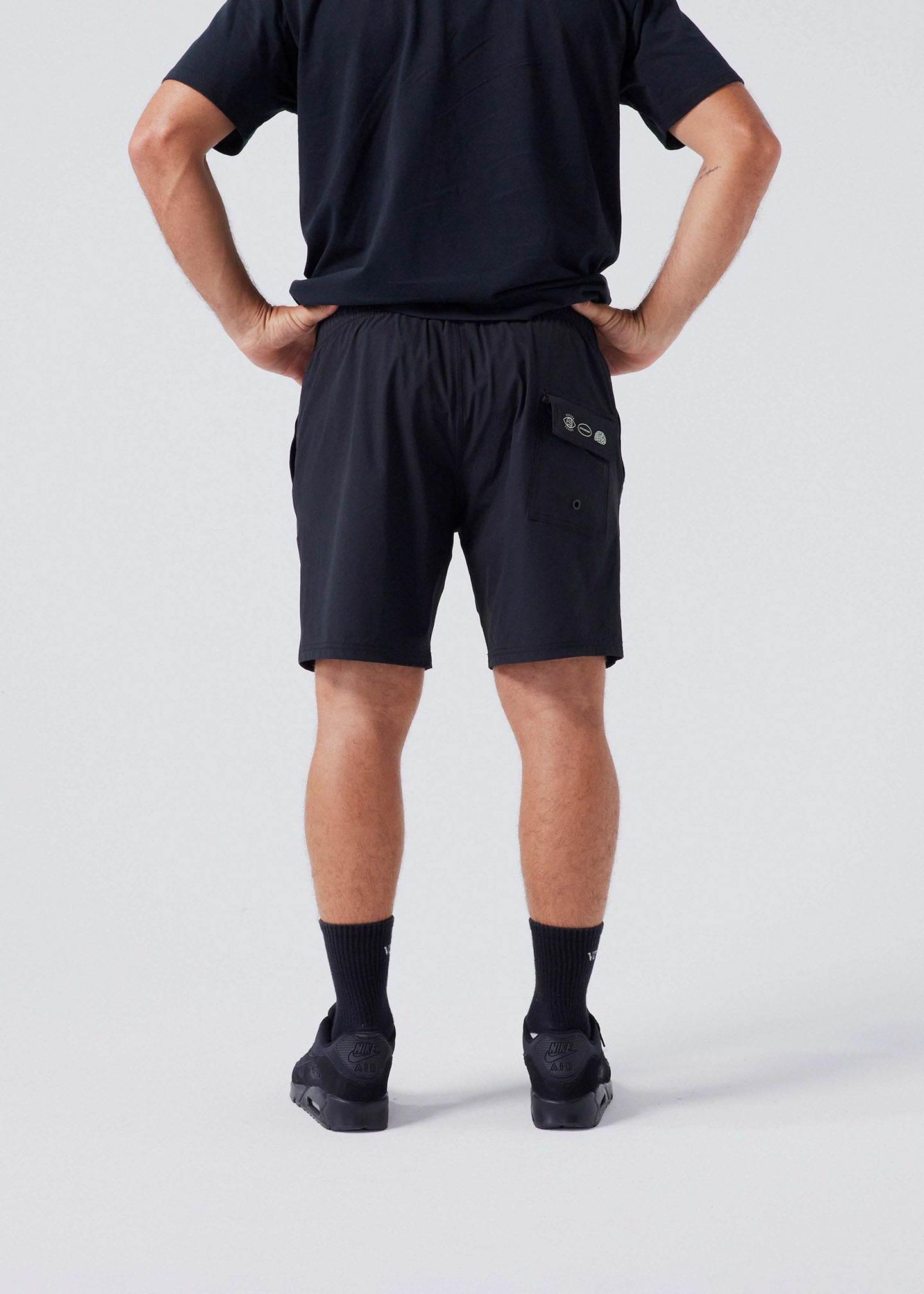TEAM VV BEACH SHORT : BLACK